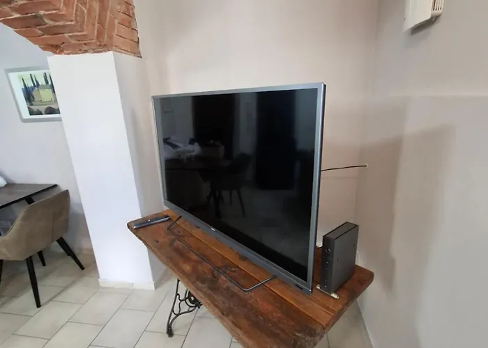 Flat Le Jardin דירה *